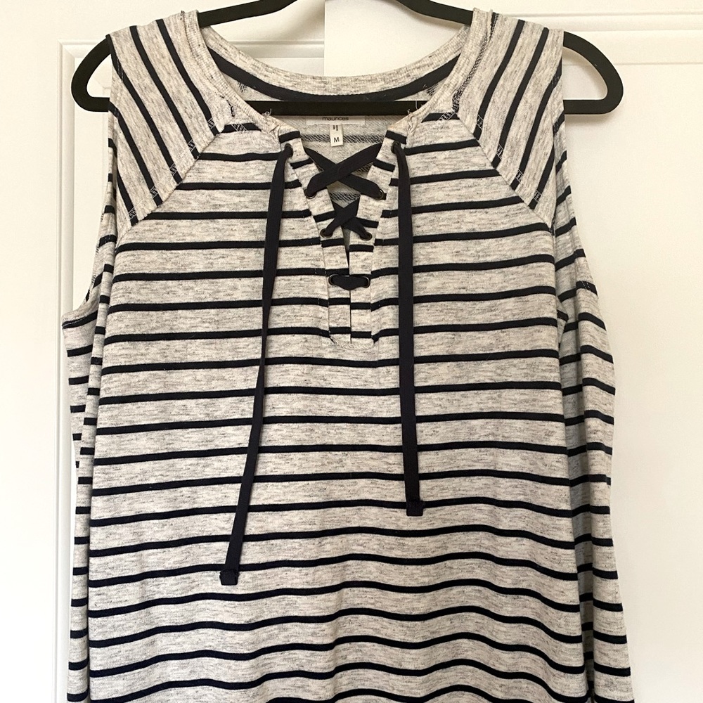 🫶Navy&Gray Cold Shoulder Sweatshirt🫶